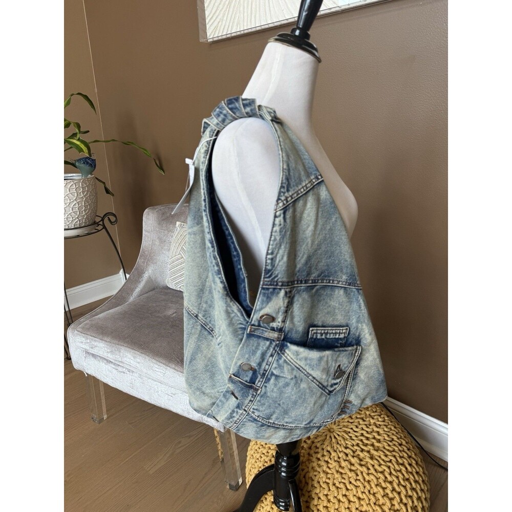 Urban Revivo Denim Shoulder Bag Acid Wash Blue Jean Hobo Purse NWT UAYB50083